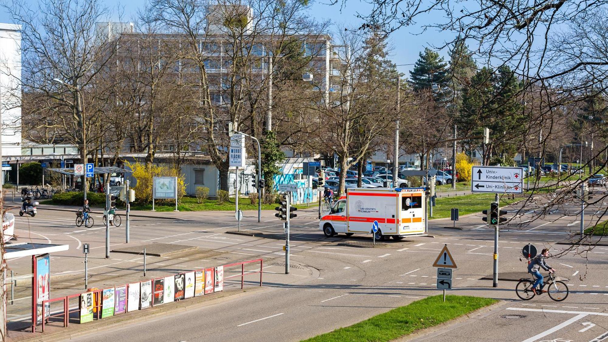 Apartments An Der Uniklinik Freiburg Bagian luar foto